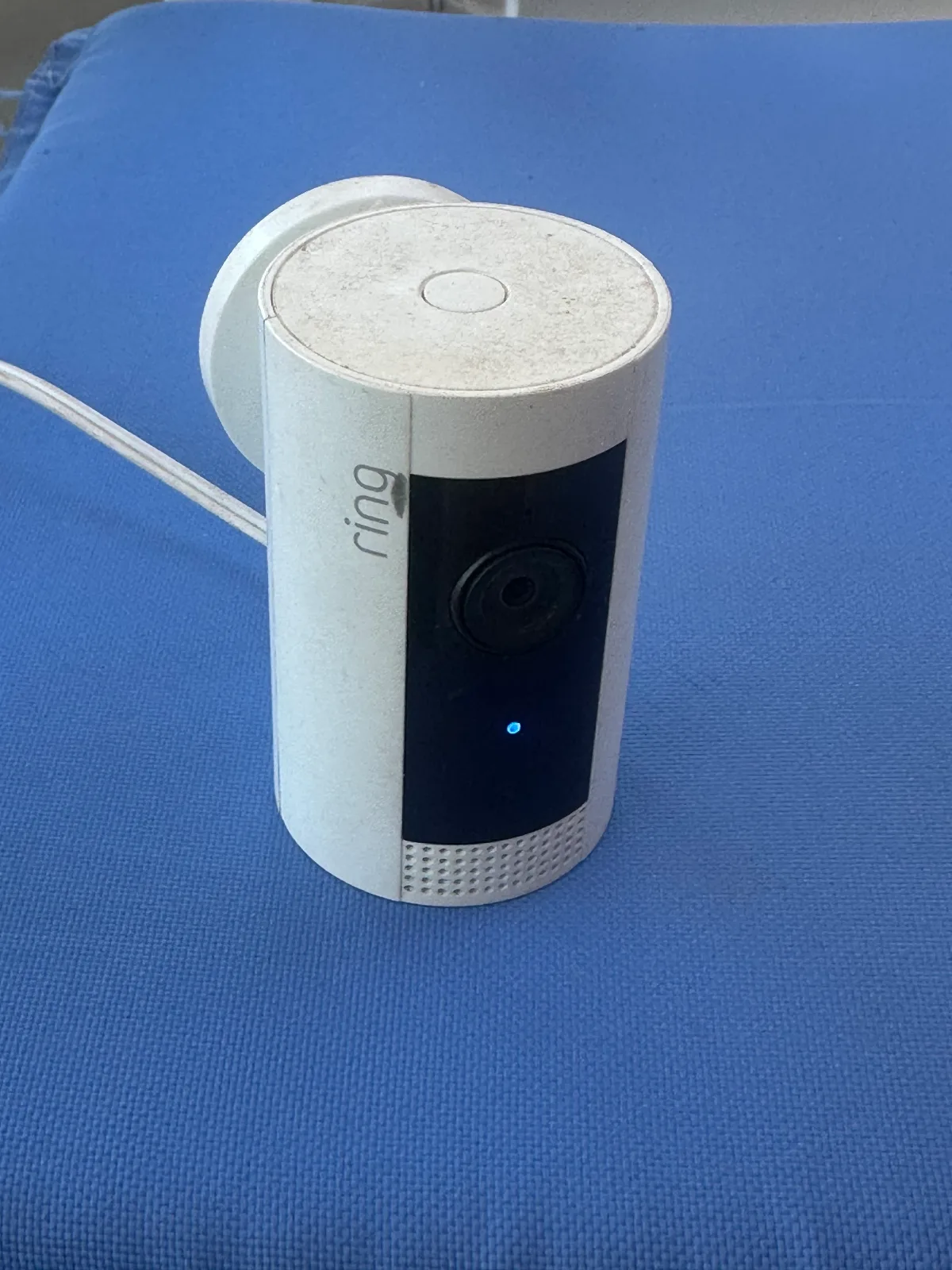 Three Ring Security Cameras with Mount — 1