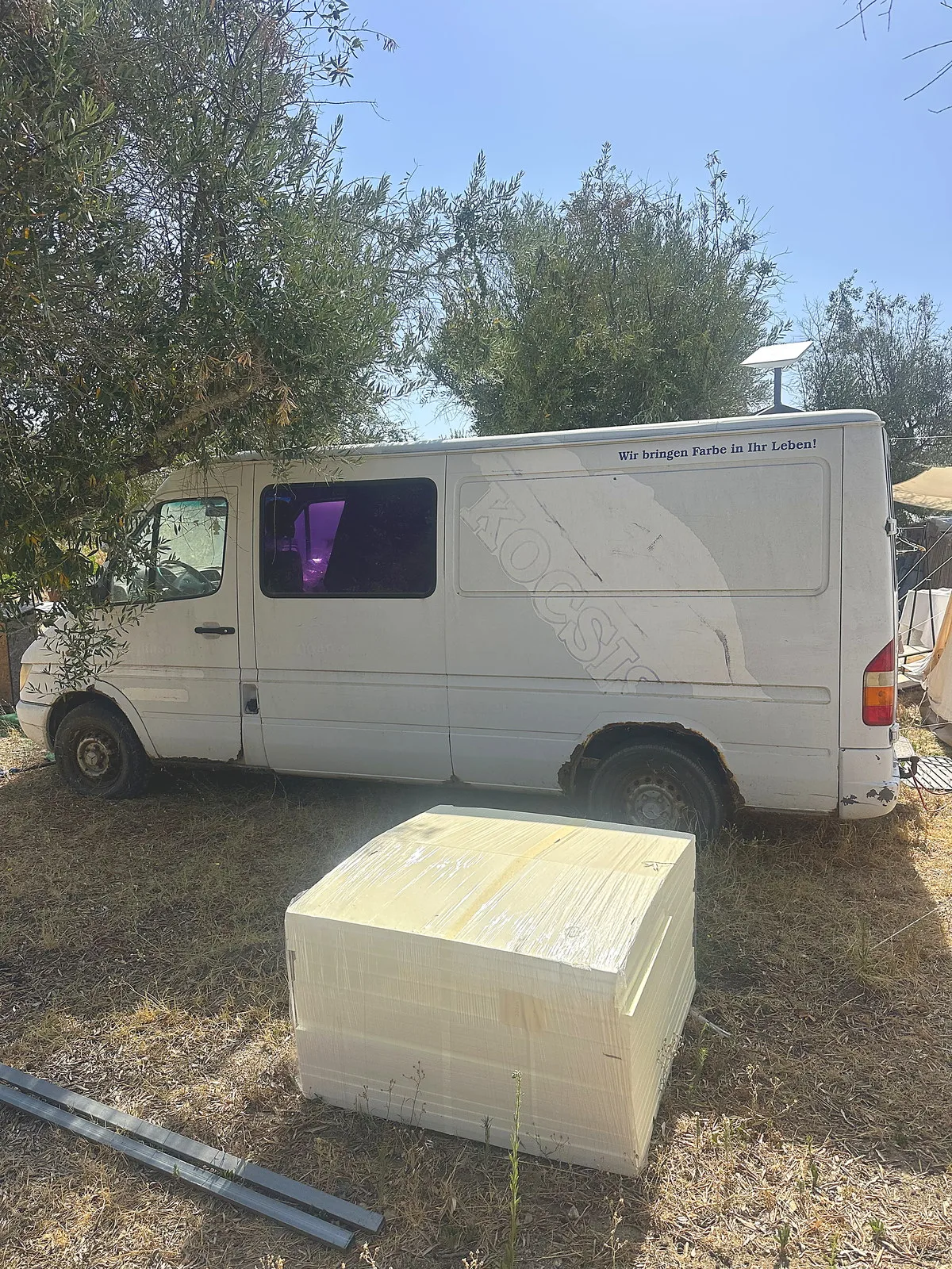 Mercedes Sprinter 213 CDI long 2000 — runs well, all body panels included — 1